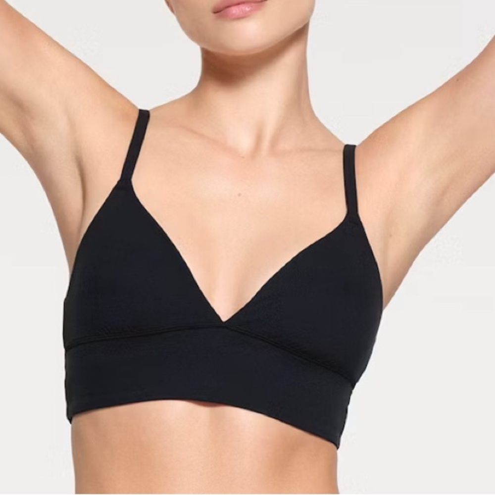 SKIMS Black Women's Bralette